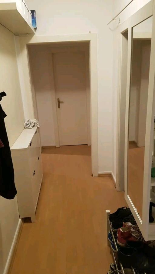 Apartment Im Zentrum Frankfurt am Main Bagian luar foto